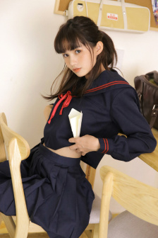 《丰满的女学生》伦理hd